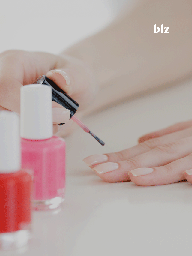 Unhas naturais, com toque de cor? Conheça os nail tints